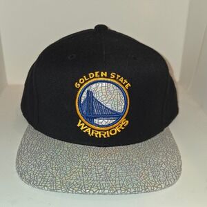 Golden State Warriors Mitchell & Ness Hardwood Classics Snapback Iridescent Brim